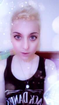 il biondo platino é sexy