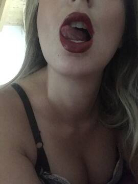 Public Photo of Hotmum