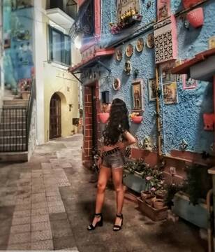 Public Photo of Daisy_