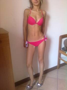 Public Photo of fragolinaaa-_-